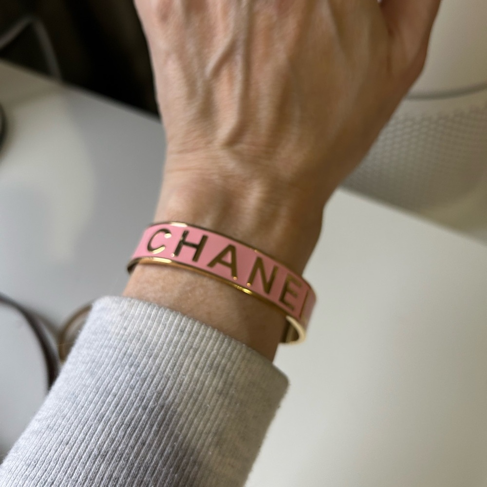 New pink bracelet